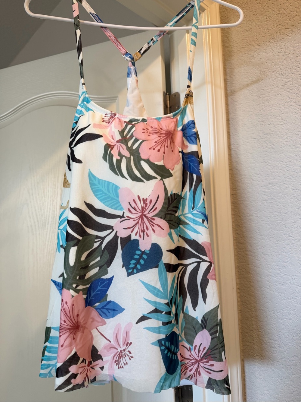 Palm-Print Mesh-Overlay Tankini top